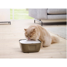 Автоматический фонтан поилка для собак и котов Savic Volcano Drinking Fountain, 2,5л , бело-серый, 25х25х11 см