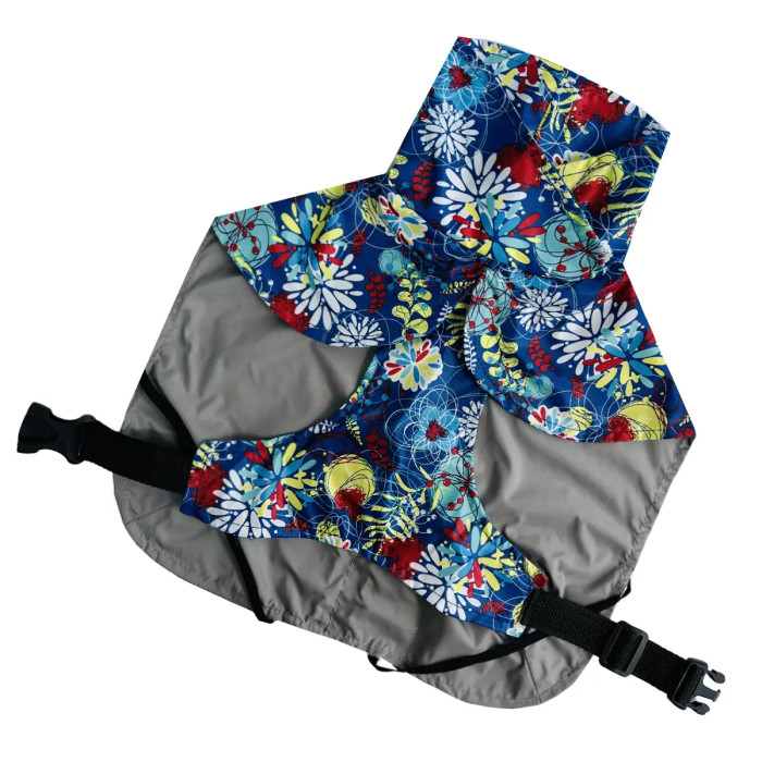 Плащ дождевик для собак, цветочки синий M-118