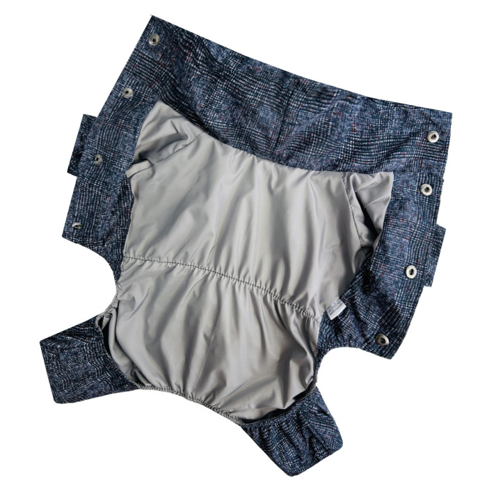 Дождевик для собак с фиксаторами клетчатый M-123